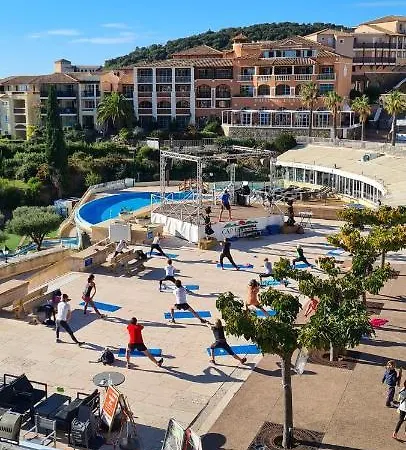 Appartement 2 Pieces Climatise En Rez-de-jardin Cap Esterel Agay *