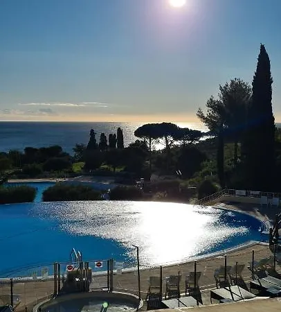 2 Pieces Climatise En Rez-de-jardin Cap Esterel Agay Appartement *