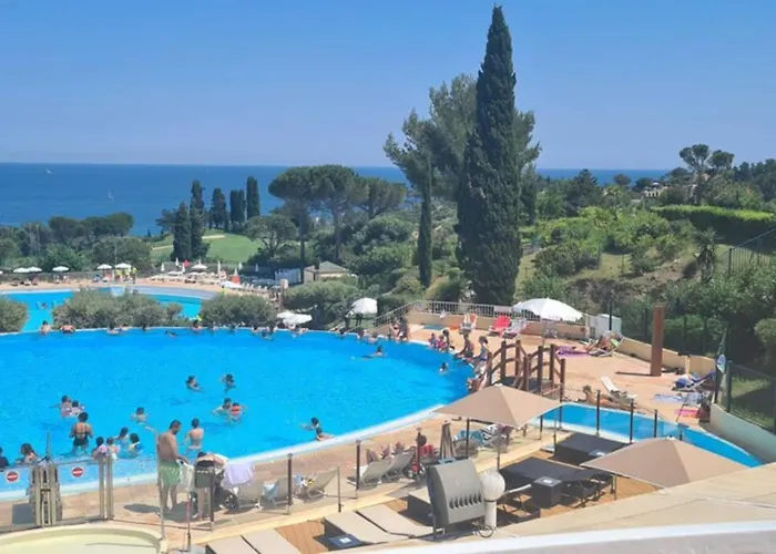 2 Pièces Climatisé En Rez-de-jardin Cap Esterel Agay Apartamento *