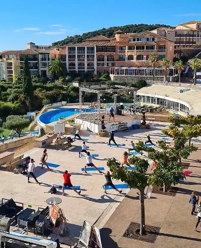 Lägenhet 2 Pieces Climatise En Rez-de-jardin Cap Esterel Agay *