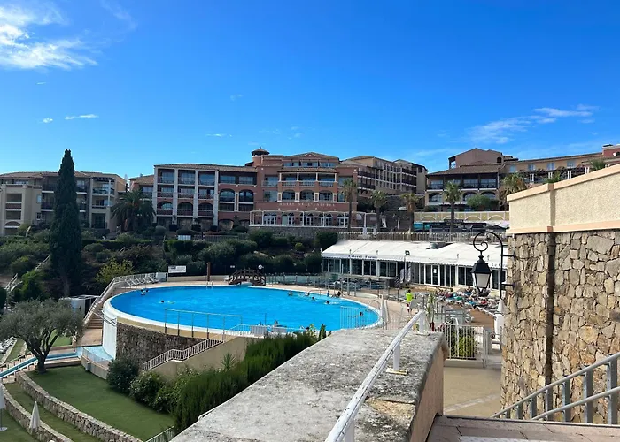 Apartamento 2 Pièces Climatisé En Rez-de-jardin Cap Esterel Agay Saint-Raphaël