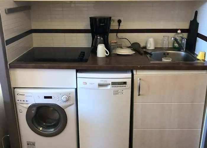 2 Pièces Climatisé En Rez-de-jardin Cap Esterel Agay