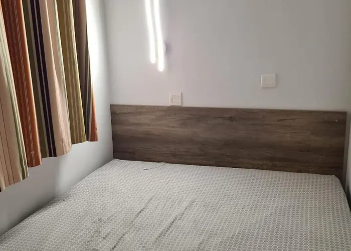 Apartamento 2 Pièces Climatisé En Rez-de-jardin Cap Esterel Agay *